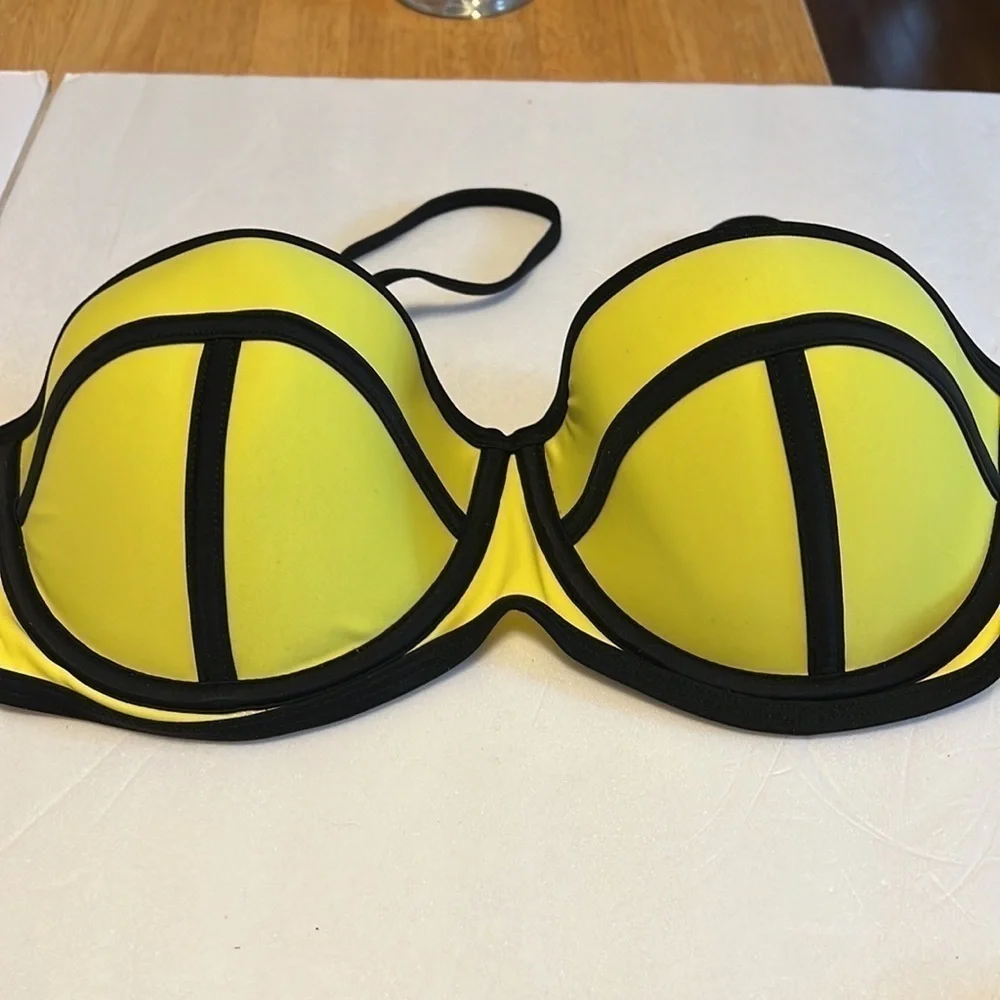 NWT Kendall + Kylie Neon Yellow 2 Tone Bikini Size Large